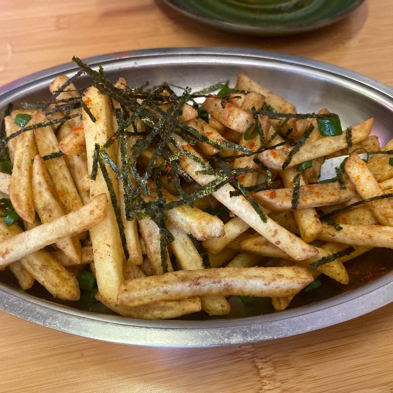 アンチョビポテト(熱帯酒場)