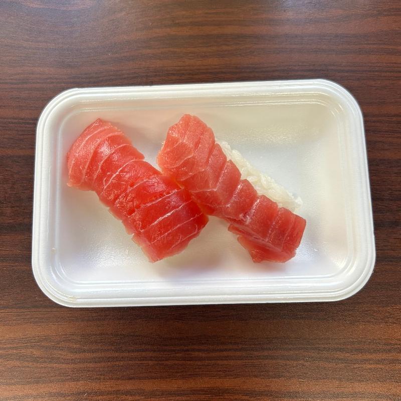 本まぐろ中トロ（ニ貫）(高知のマグロとカツオ タカシン水産 築地店)
