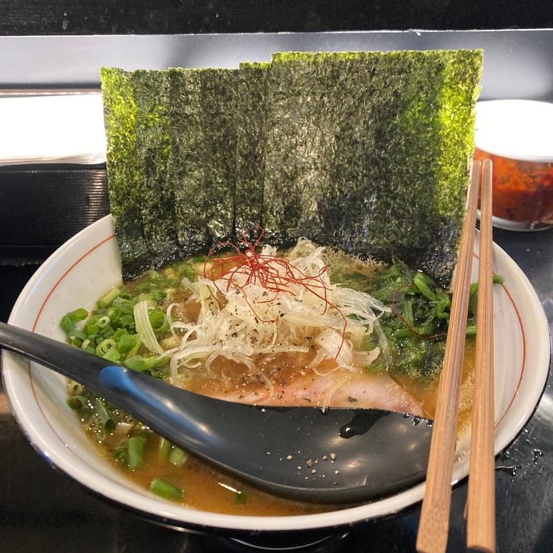 醤油豚骨 のりトッピング(SHOWTIME-Ramen-)