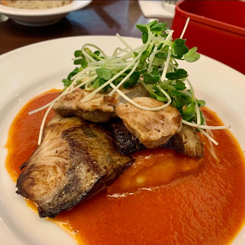 ブリのポワレ(ビストロ 石川亭 豊洲フォレシア店 （ビストロ イシカワテイ）)