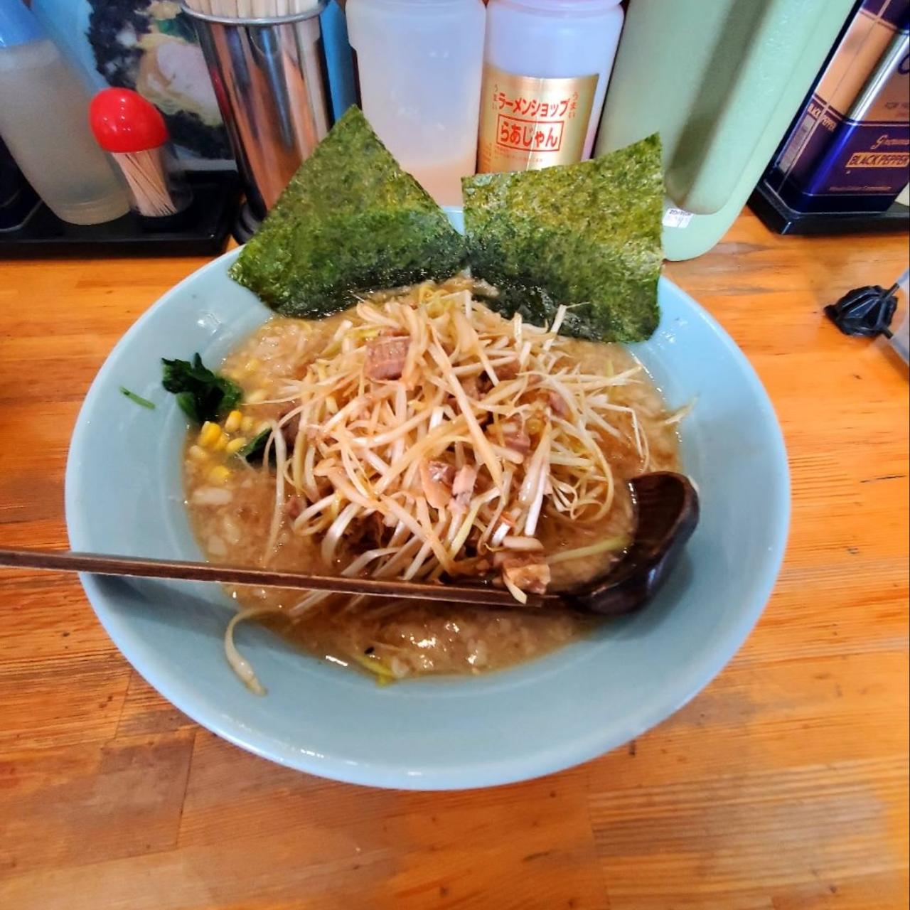 ネギ味噌ラーメン中盛 ネギ増しラーメンショップ椿 上彦川戸店の口コミ一覧 おいしい！が増えるグルメアプリ「sarah」