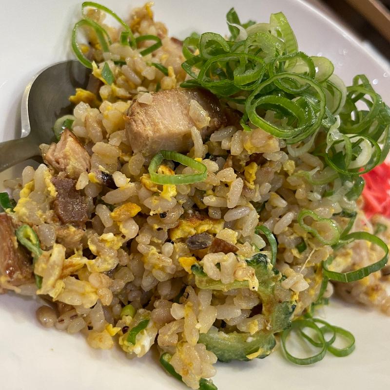 ラフテーチャーハン(沖縄酒場かふー)