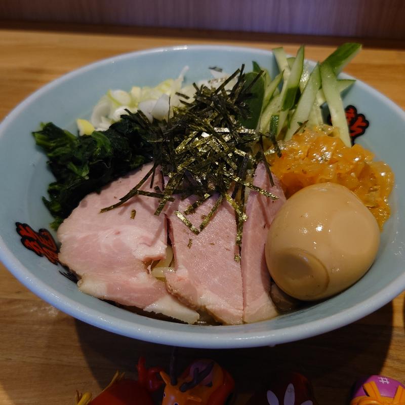 冷し中華(横浜家系ラーメン龍 郡山店)