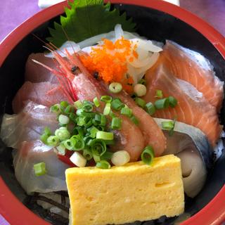 海鮮丼(海鮮レストラン 海づくし)