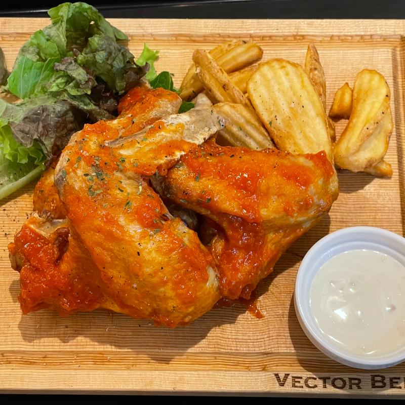 ギガ手羽バッファローウィング(ベクタービア 錦糸町PARCO店)