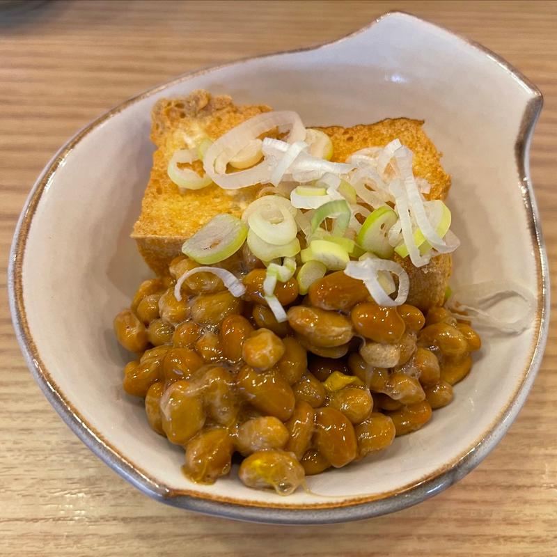 厚揚げ納豆(立呑み晩杯屋 桜木町ぴおシティ店)