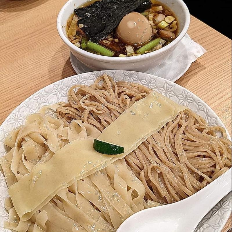 特製合盛りつけ麺（大盛）(麺や麦ゑ紋（ムギエモン）)