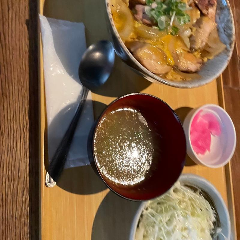 炭火焼き鳥の親子丼(つくね侍 さかのうえ)