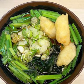 ニラそば イカ天 (立ち食いそば うどん よつば)
