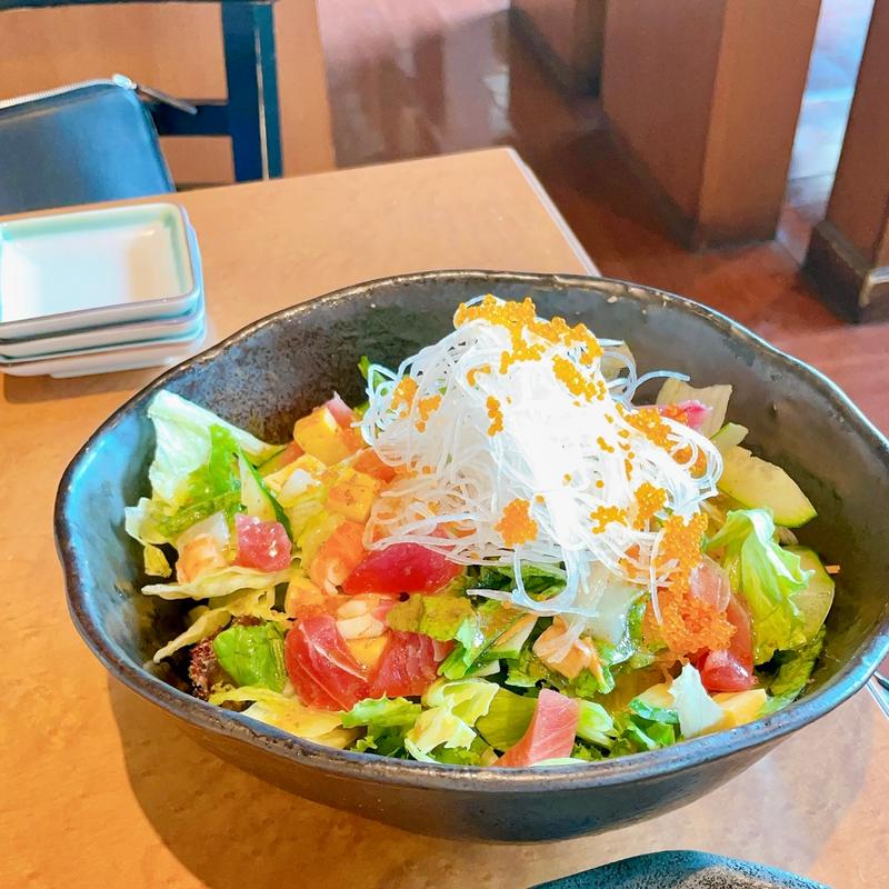 海鮮サラダ(寿し和 和香苑 （スシカズ ワコウエン）)