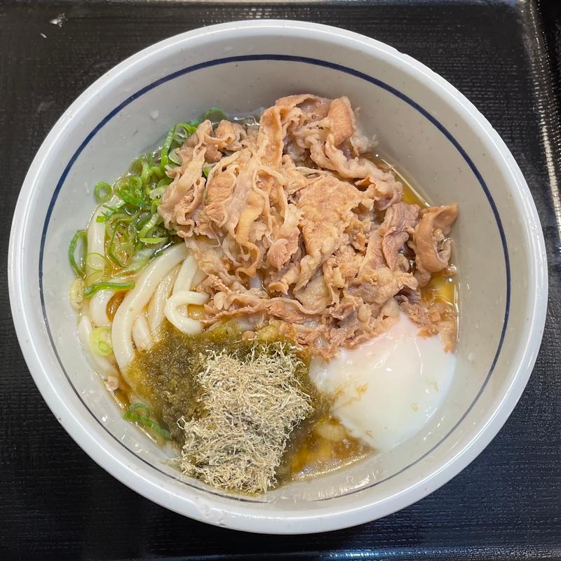 冷やし肉ぶっかけうどん（並）(おにやんま 新橋店)
