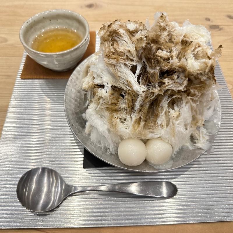 ほうじ茶のかき氷(みどり園リータ店)