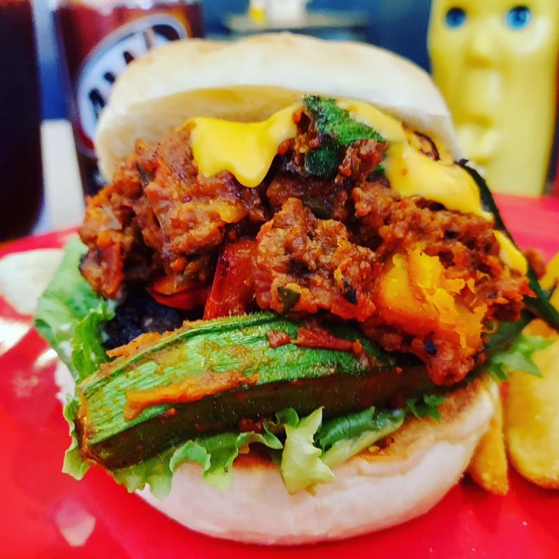 レッドホットチリベジタブルバーガー(This is Burger )