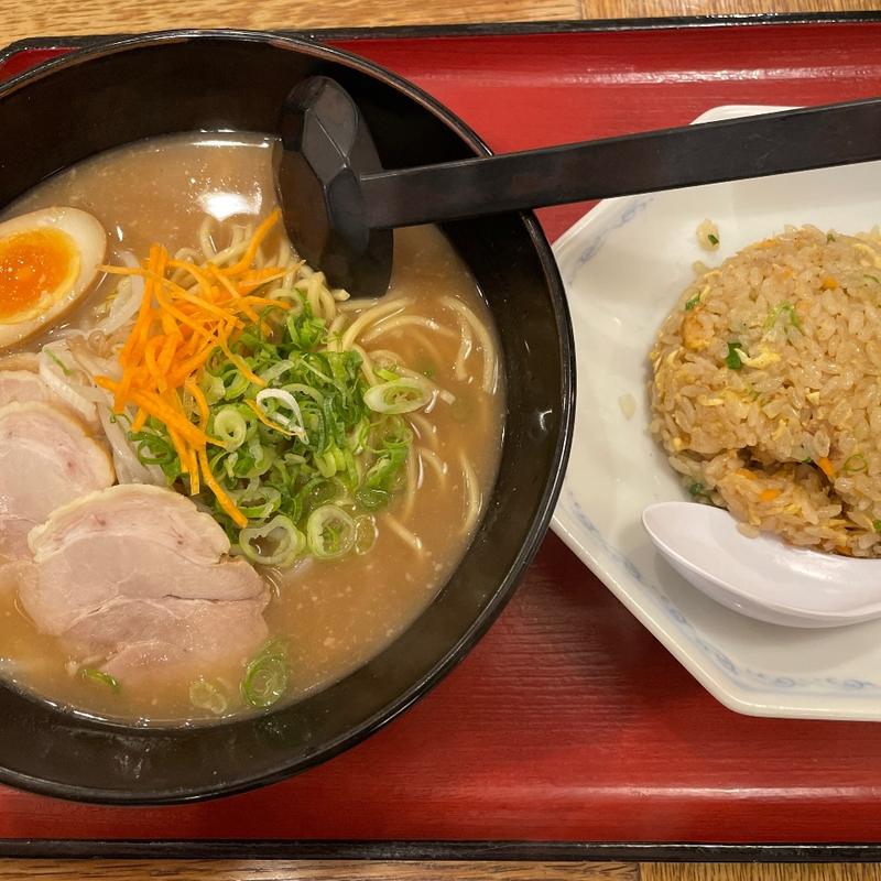 (古潭ラーメン ホワイティうめだ店)
