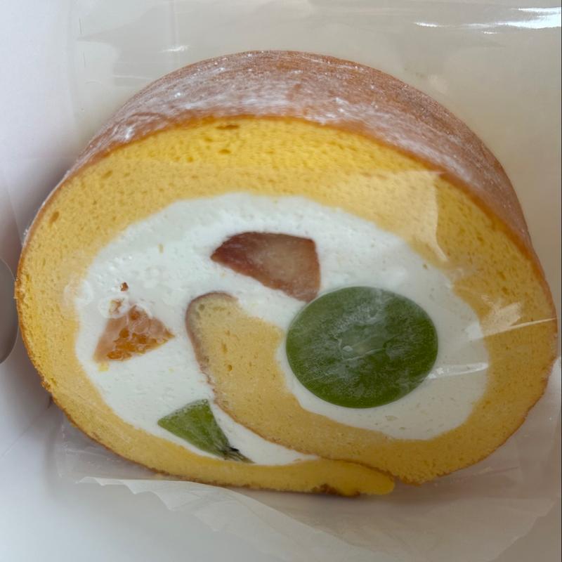 フルーツロールケーキ(Cotori)