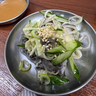 センマイ刺し(大衆食堂2.0 とぽす)