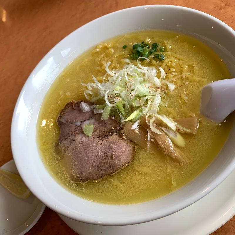 鶏白湯しお 麺大盛(ラーメン北の丸)