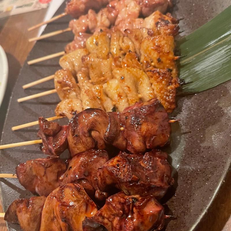 肝＋100日鶏 み＋皮(やきとり暫 )