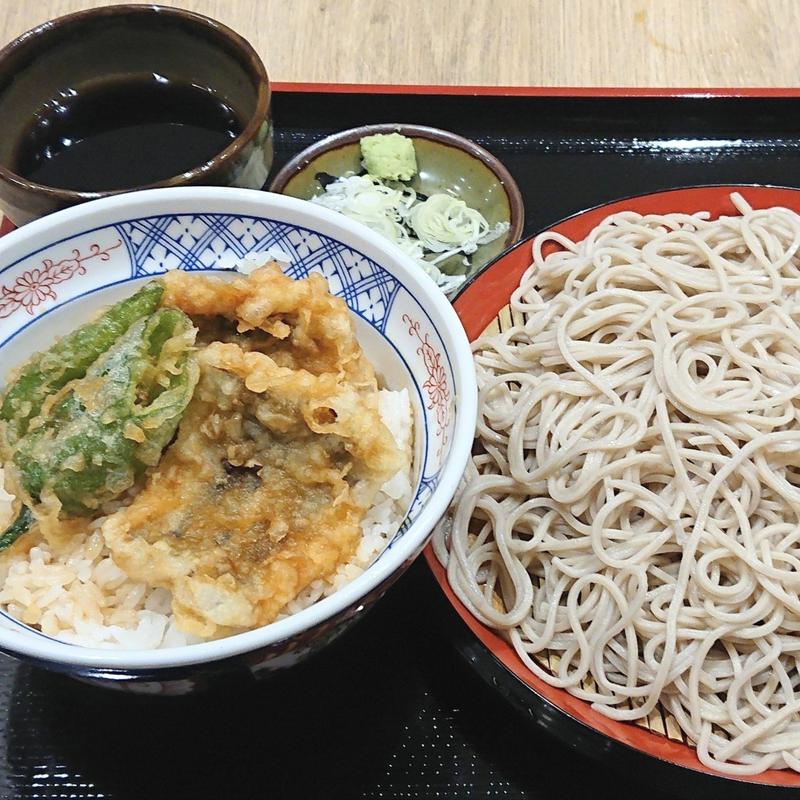 鱧と万願寺唐辛子の天丼セット(味奈登庵 モザイクモール港北店)