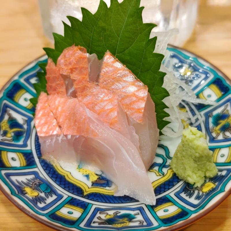 とろ地金目鯛(魚と酒はなたれ 野毛五番街店)