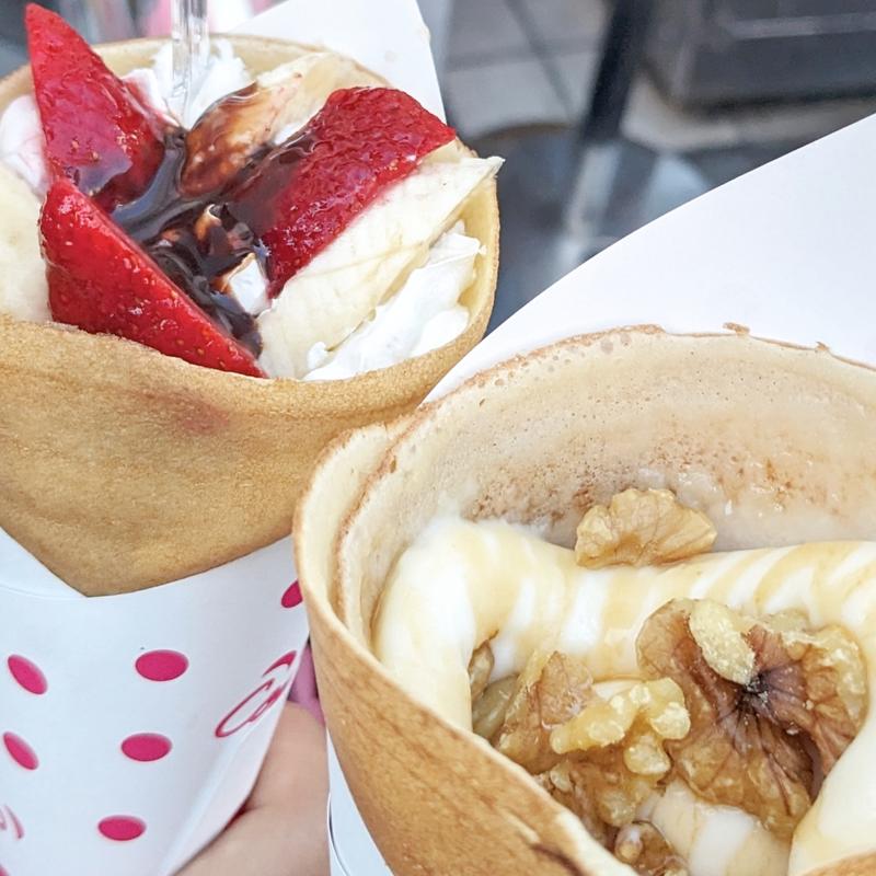 カスタードバナナキャラメルナッツ生クリーム(サンタモニカ原宿店)