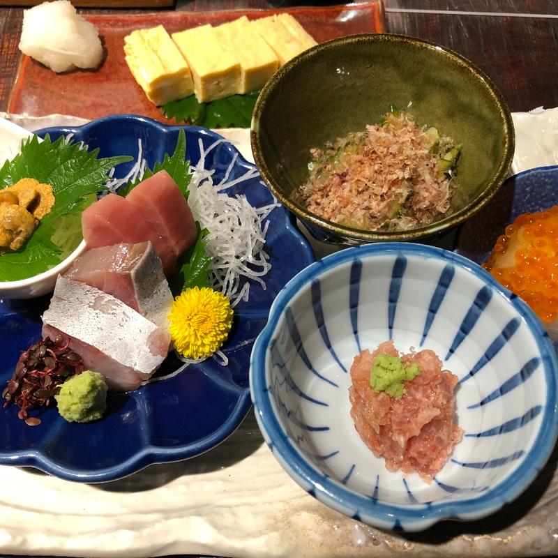 お刺身定食(三宿たちばな屋 普段使いの和食の店)