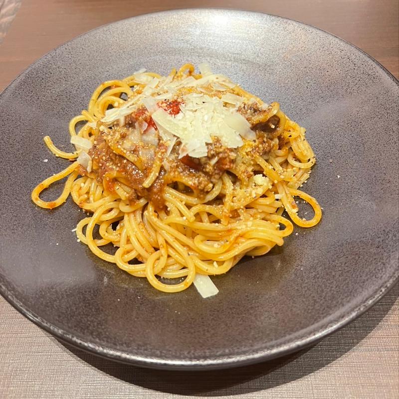 セミドライトマトとペコリーノチーズのボロネーゼ(鎌倉パスタ イオンモール新潟南店 )