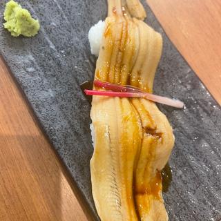 1本煮アナゴ(すし官太 三木店)