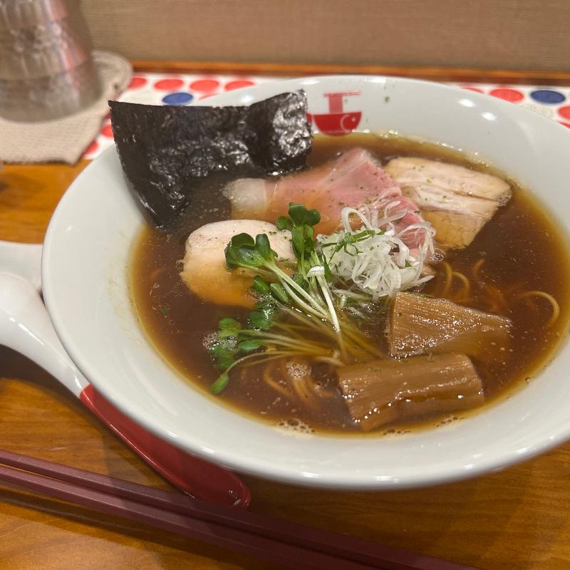 鯛醤油ラーメン(瀬戸内ラーメン めで鯛)