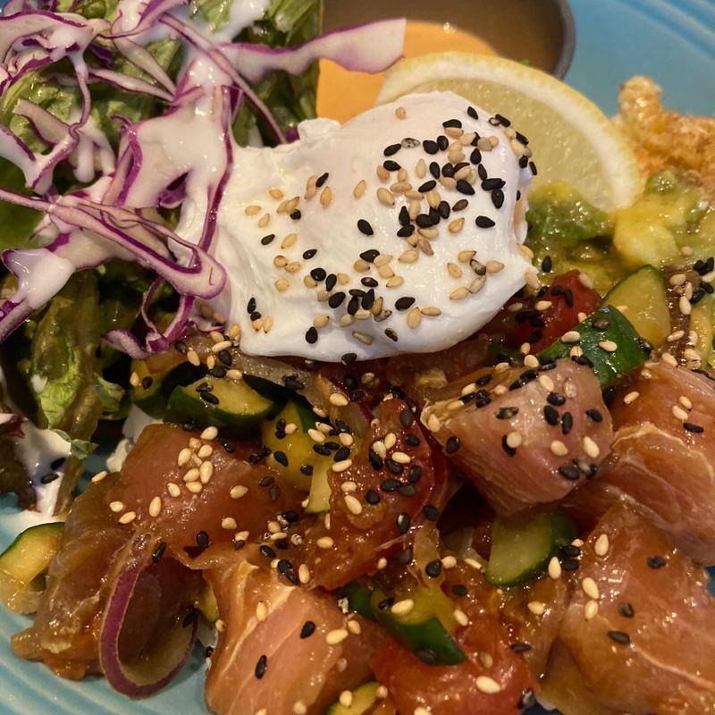 マグロポキ丼(01 CAFE ゼロワンカフェ 町田)