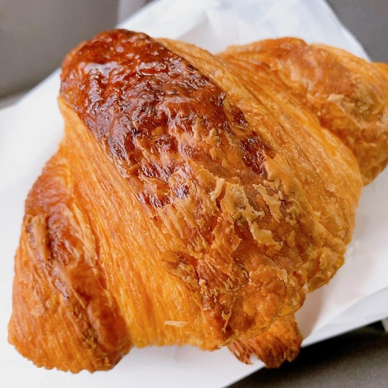 クロワッサン(ブーランジェリー・パンドゥパン)