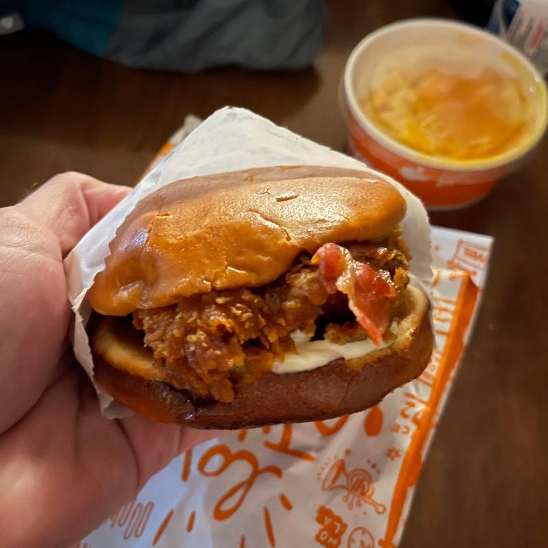 Bacon & Cheese Chicken Sandwich(Popeyes Louisiana Kitchen)