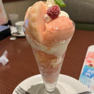 桃のパフェ(デニーズ 津本町店 )