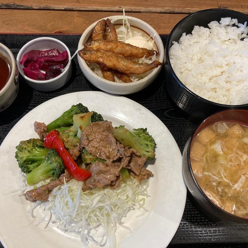 牛肉とブロッコリーのオイスターソース炒め(ちょっぷく)