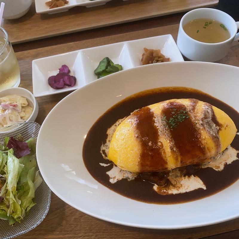 オムライス(ライオン食堂)