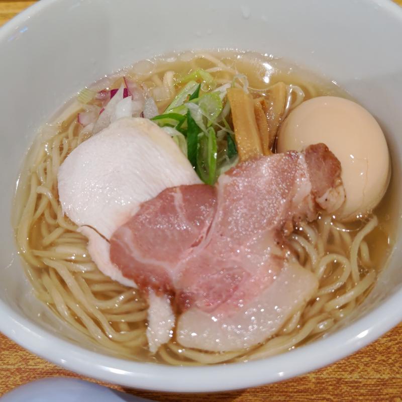 味玉 貝だしらぁ麺(塩)(麵屋 丸時)