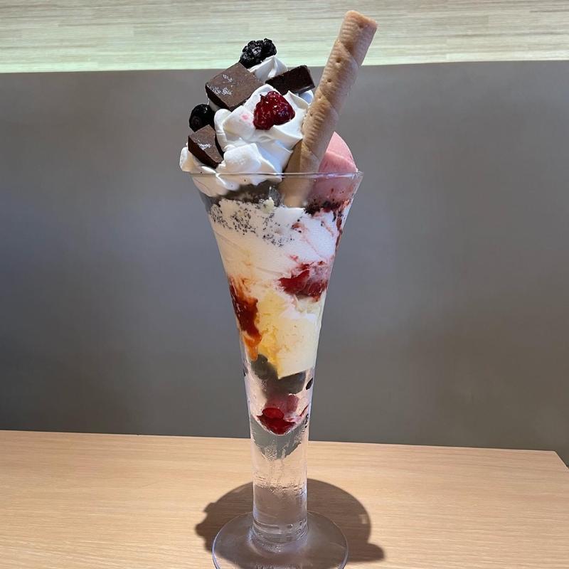 クッキー生チョコマシュマロパフェ(からふね屋珈琲店 三条本店 )