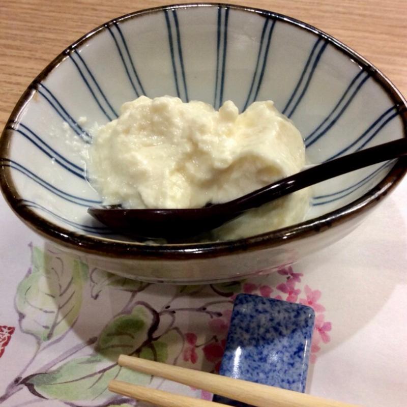 先付け(チーズ豆腐)(すし処 つま美)