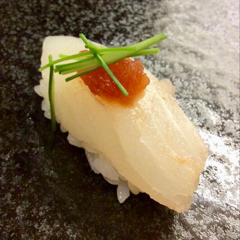 淡路島のヒラメ(すし処 つま美)