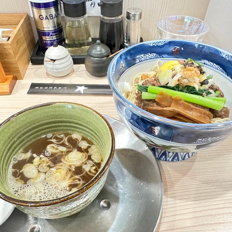 トリュフと牛挽の煮干し(ラーメン専科 竹末食堂)