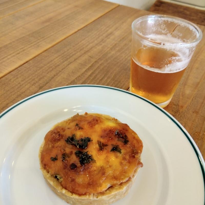 グリルチーズタルト(お菓子と麦酒)