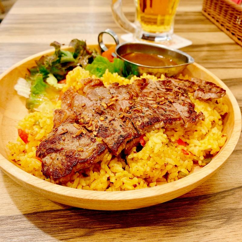 ステーキカレーピラフプレート(銀座ライオン 渋谷マークシティ店 )
