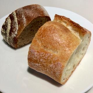 パン(バゲット、カンパーニュ)(デュース ミックス キッチン)