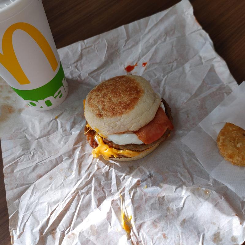 メガマフィンセット(マクドナルド 下総中山駅前店)