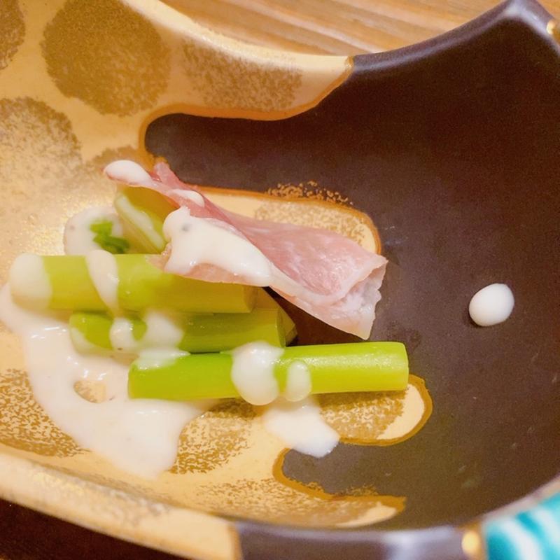 お通し(炭火焼き鳥 仁伊屋(にいや))