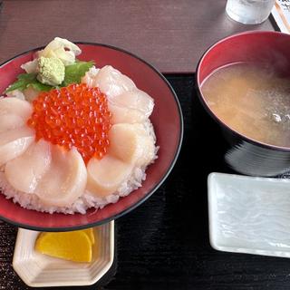 帆立貝柱丼(釧ちゃん食堂 釧之助本店)