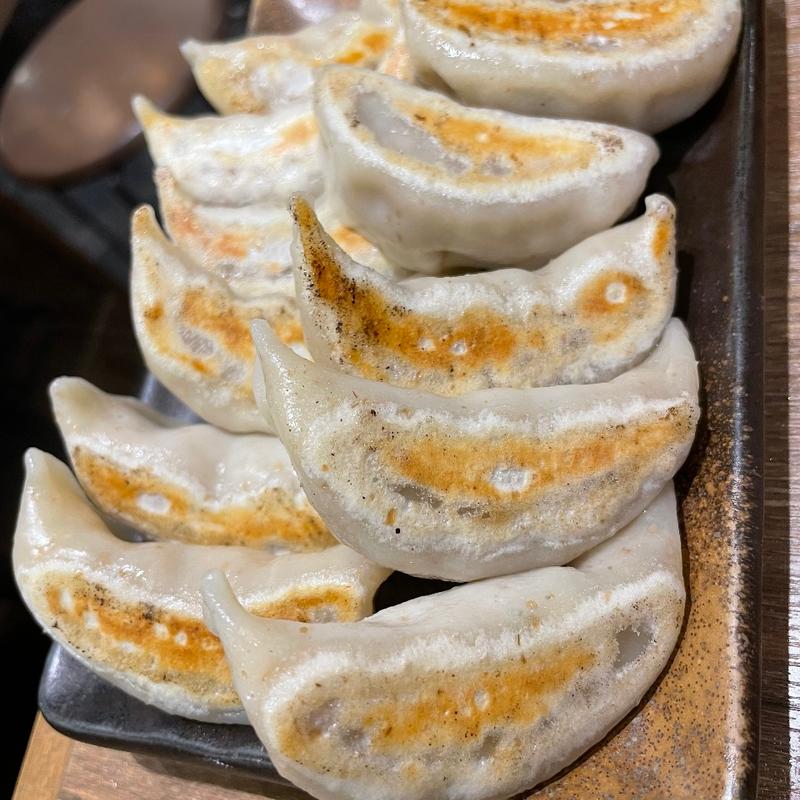 (肉汁餃子のダンダダン 新宿店)