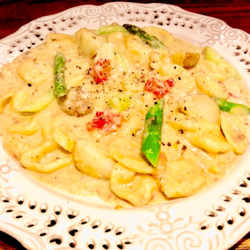 手打ちショートパスタ"オレキエッテ" アスパラと新じゃがのクリームソース(イタリアンバール ミーオ 野田店)