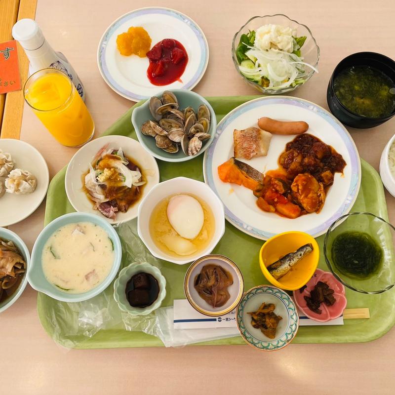 ホテルの朝ごはん(九官鳥)