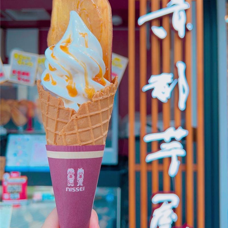 芋蜜がけソフトクリーム(京都芋屋 芋と野菜 四条河原町店)